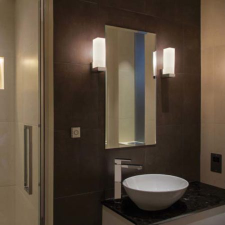Oświetlenie łazienkowe – jakie wybrać?